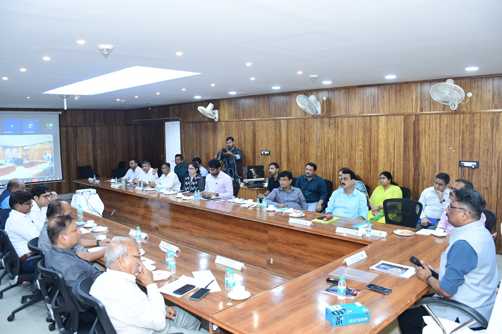Delegates participating in GST taxpayer outreach seminar organised by CGST Patna-I